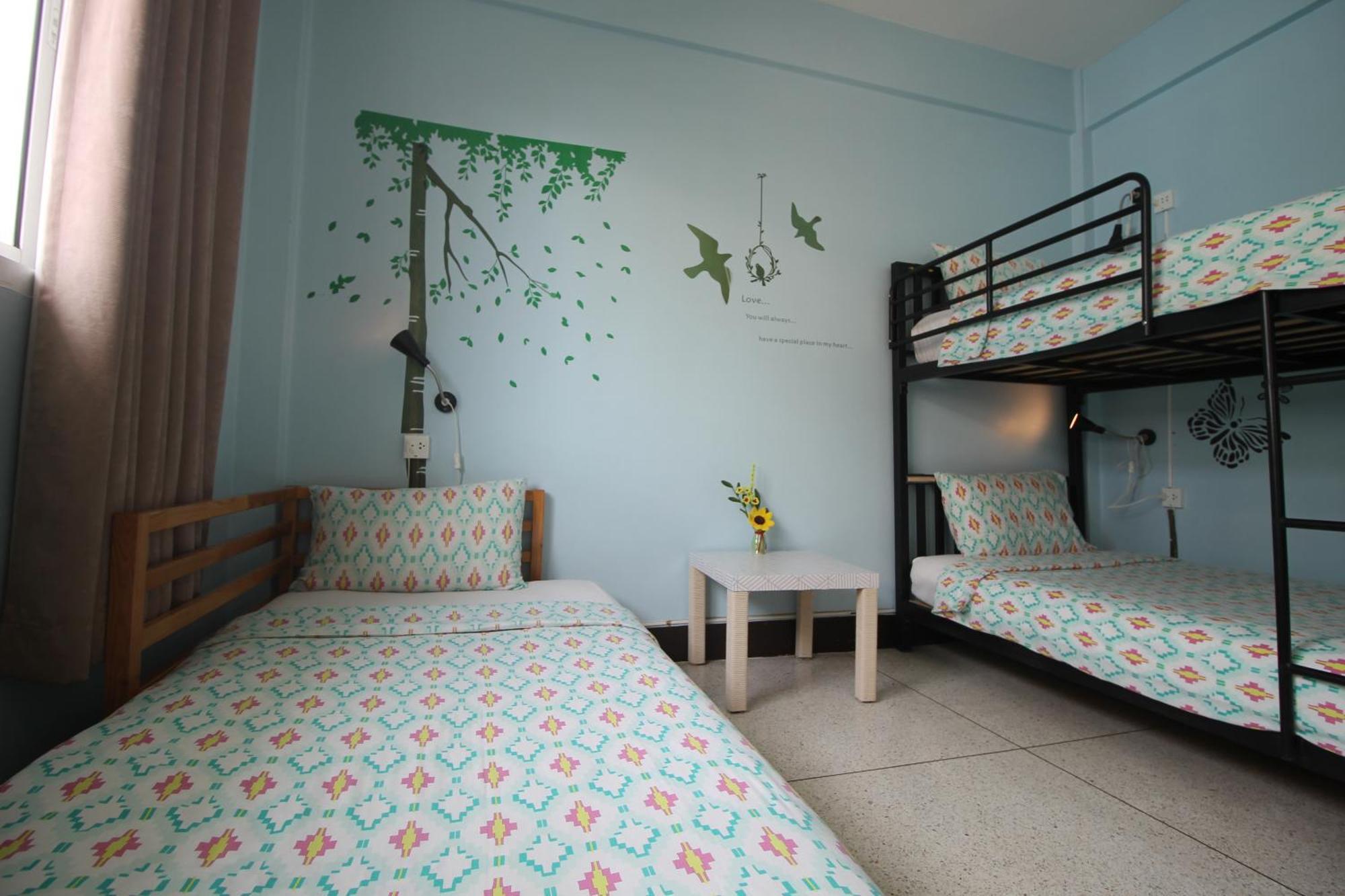 Baan Nampetch Hostel Bangkok Kültér fotó