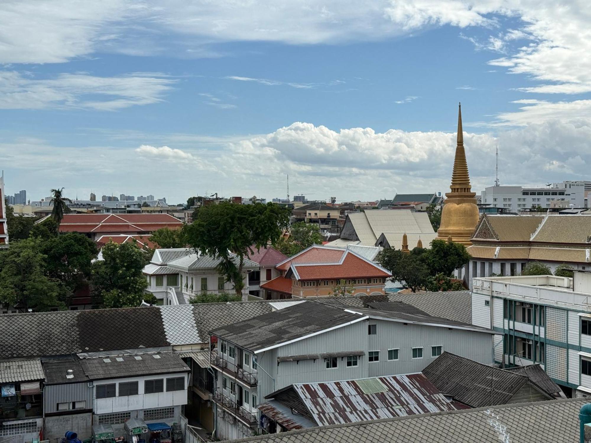 Baan Nampetch Hostel Bangkok Kültér fotó